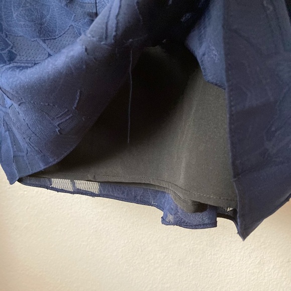 BCBG Blue Long Sleeves Dress Brand New XSmall-Small BNWT - Picture 6 of 8